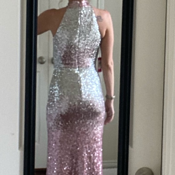 Vince Camuto silver pink ombré sequin dress - Picture 4 of 6